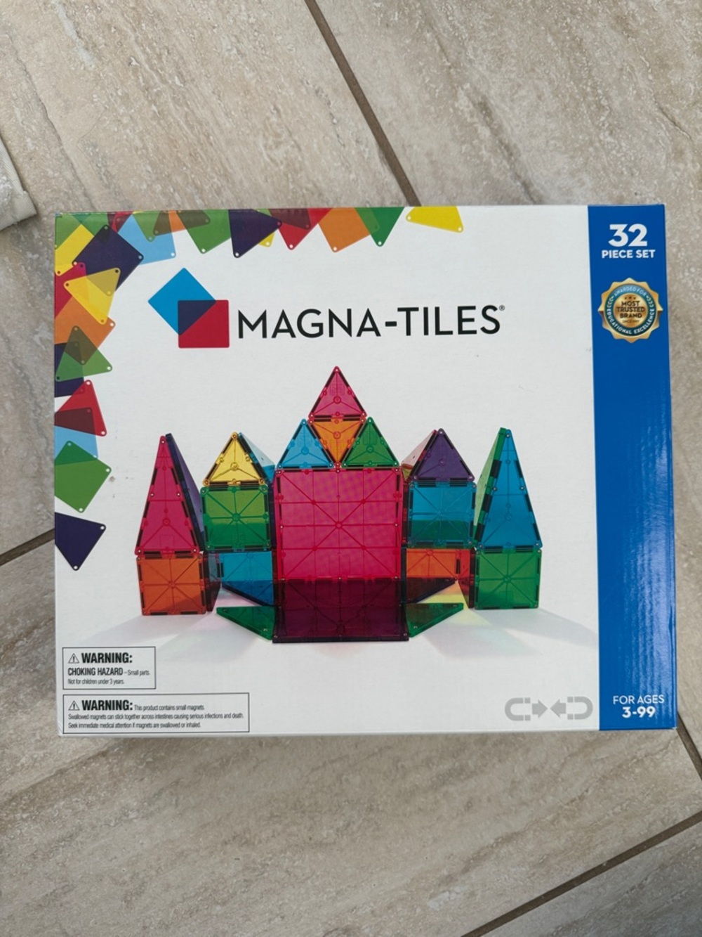 Magna-Tiles 31 Piece Set Magnetic Building Tiles Colorful STEM Toy